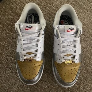 Nike Dunk Low Silver Gold Metallic